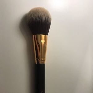 Gently used morphe brush